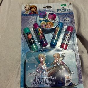 Brand new!!! Frozen lip gloss for kids with container never been touch or used